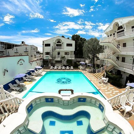 מלגאר Hotel Anamichu Suites מראה חיצוני תמונה